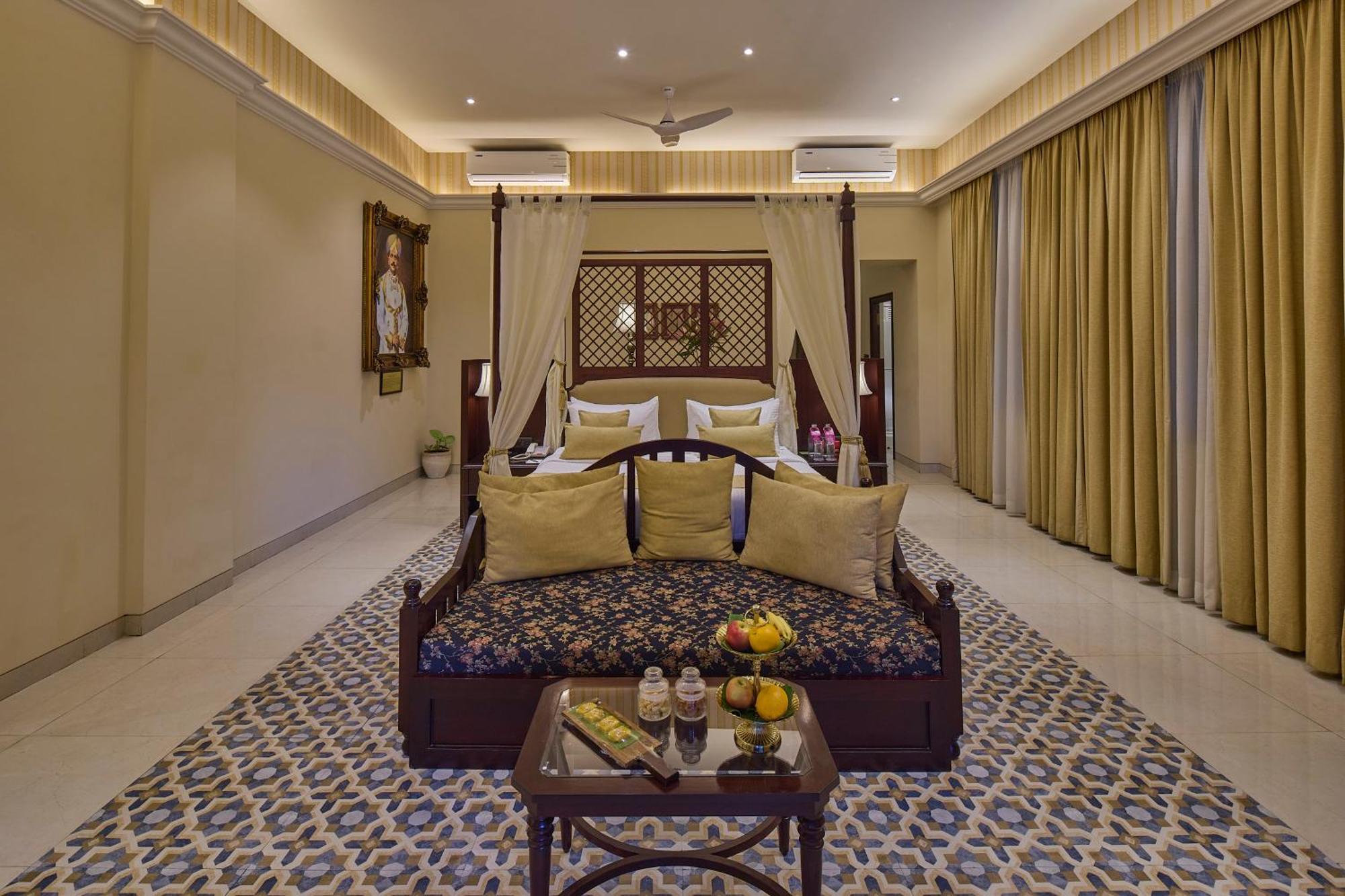 Royal Orchid Metropole Mysore Luaran gambar
